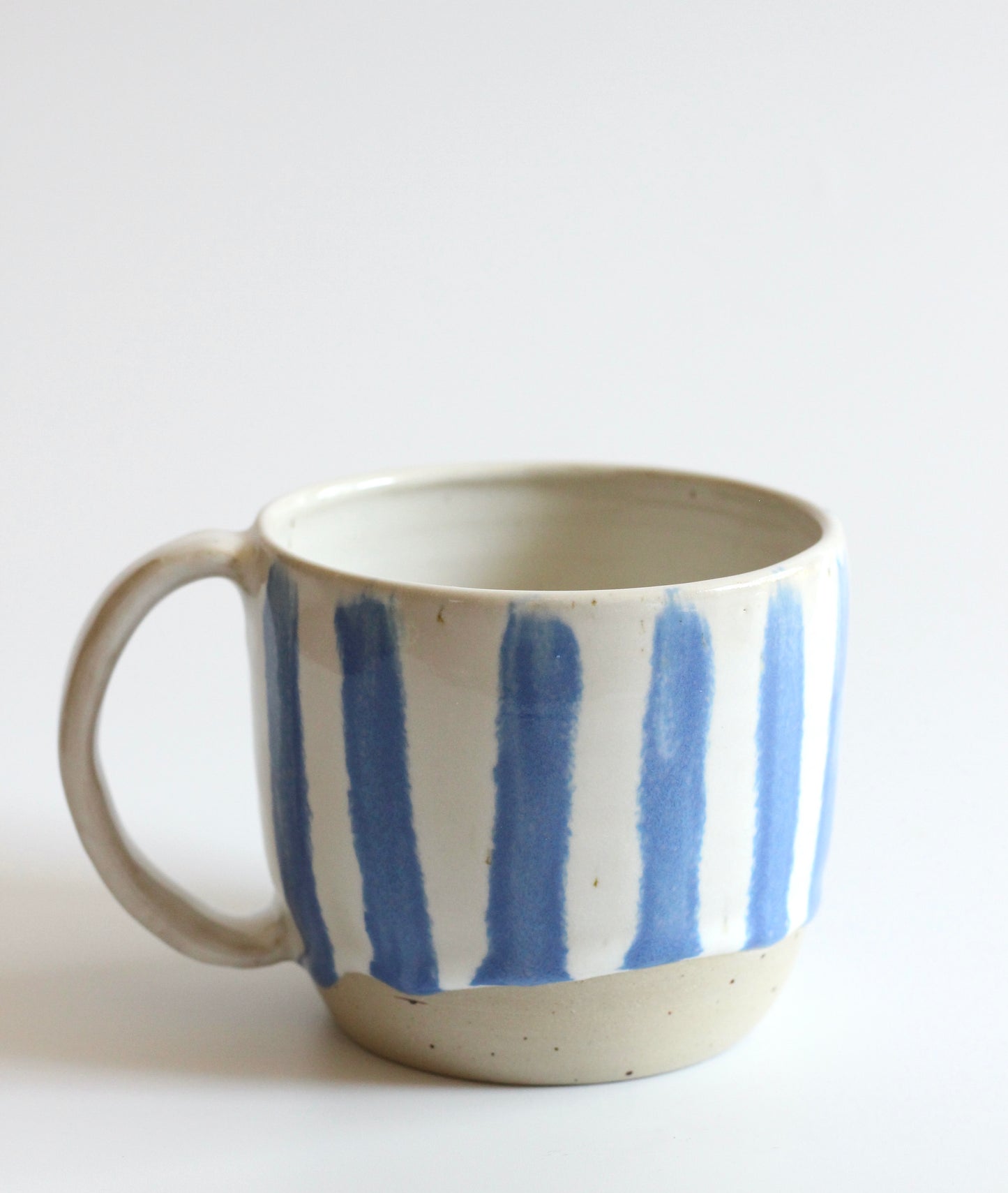 Tasse hellblau gestreift
